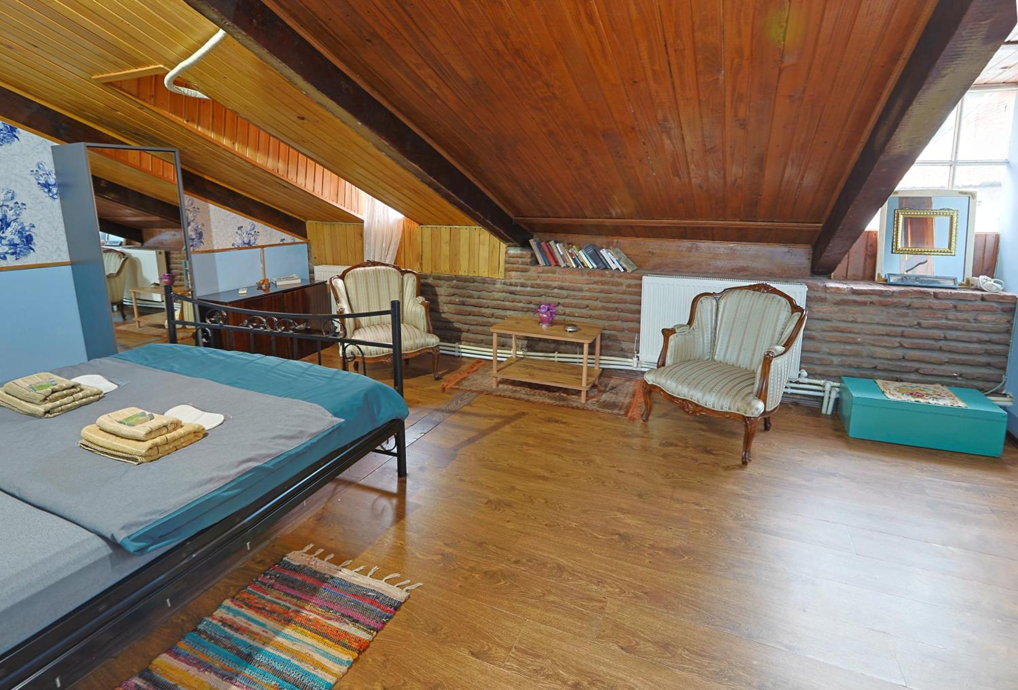 Leon Rooms Tbilisi Bagian luar foto