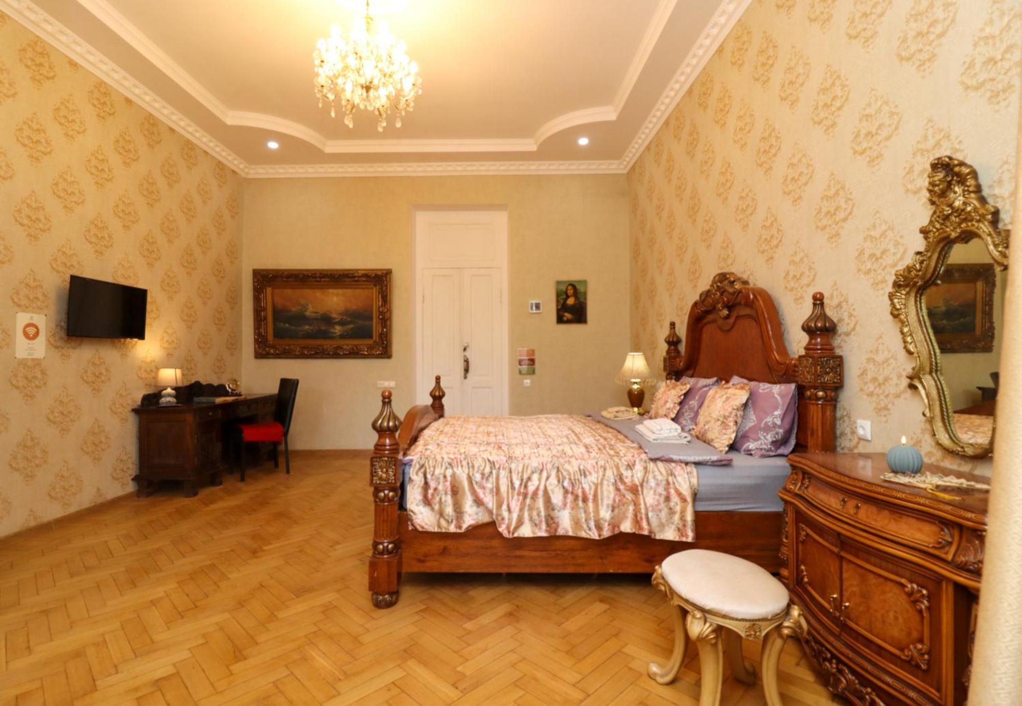 Leon Rooms Tbilisi Bagian luar foto