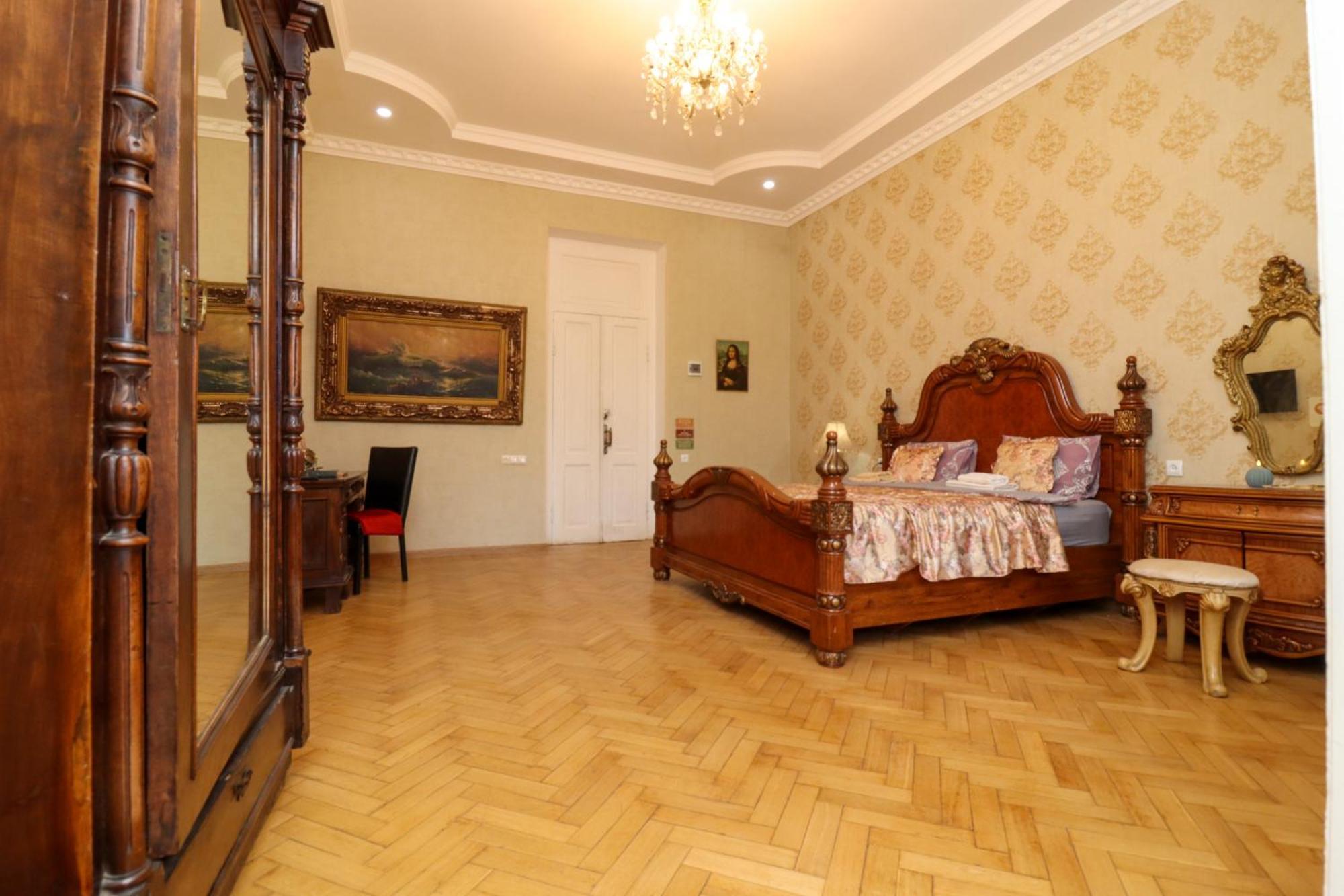 Leon Rooms Tbilisi Bagian luar foto