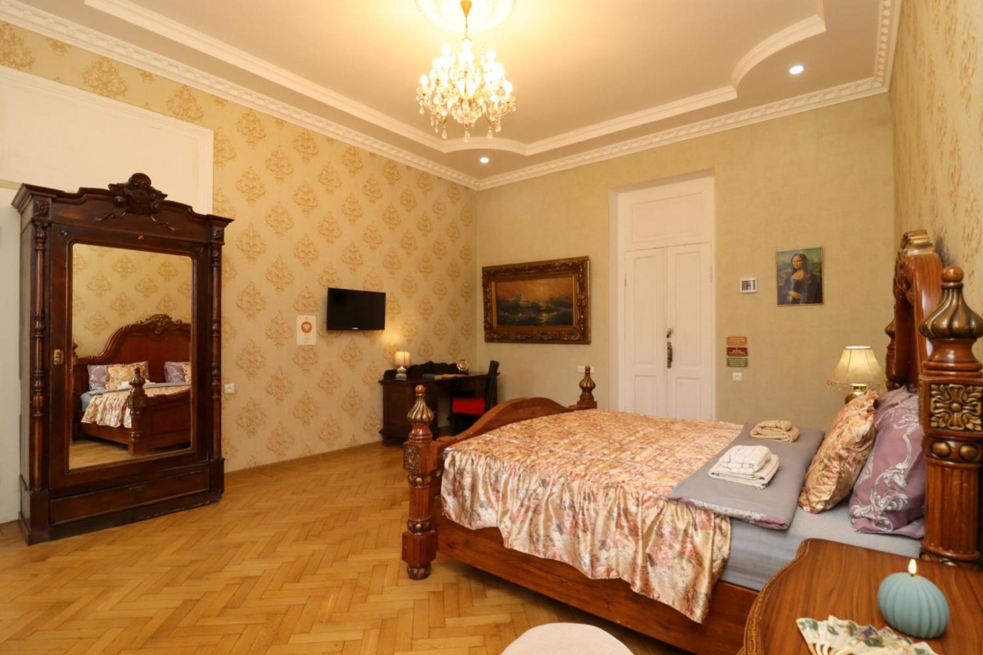 Leon Rooms Tbilisi Bagian luar foto