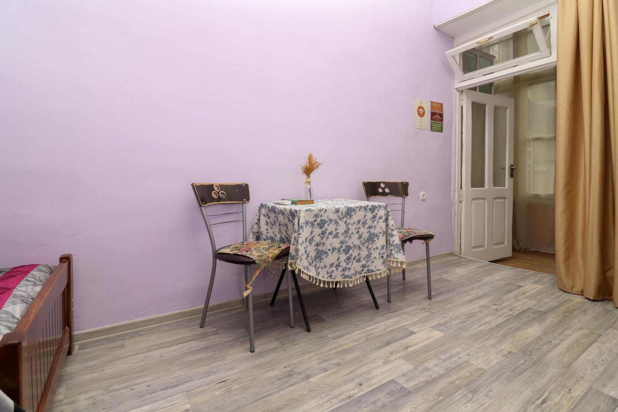 Leon Rooms Tbilisi Bagian luar foto