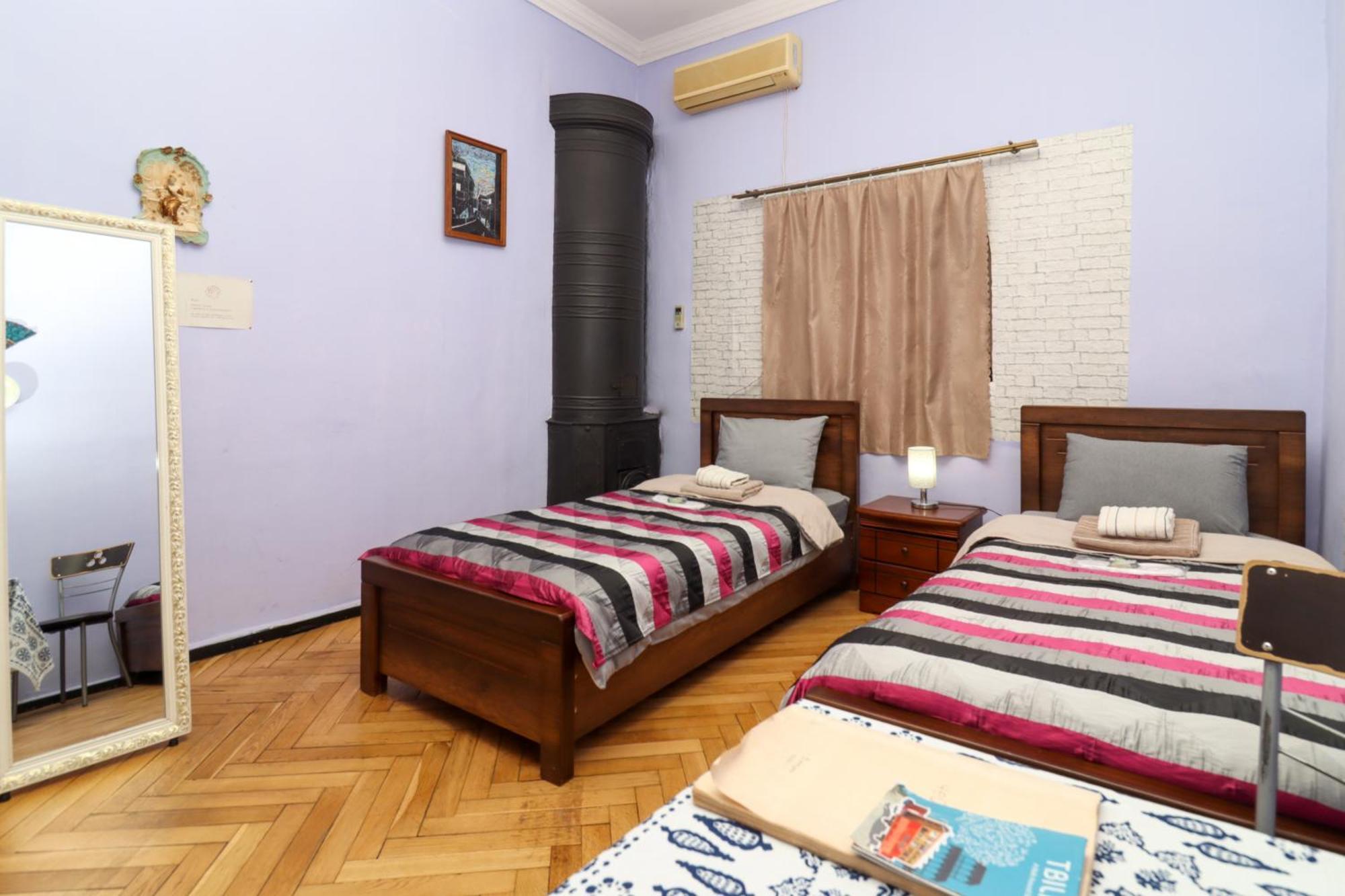 Leon Rooms Tbilisi Bagian luar foto