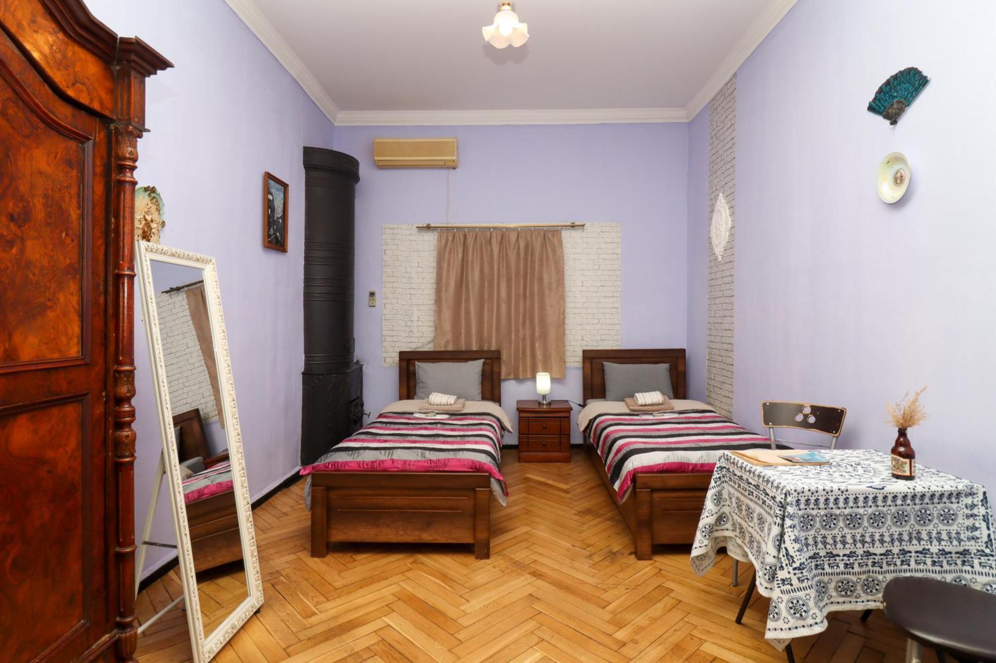 Leon Rooms Tbilisi Bagian luar foto