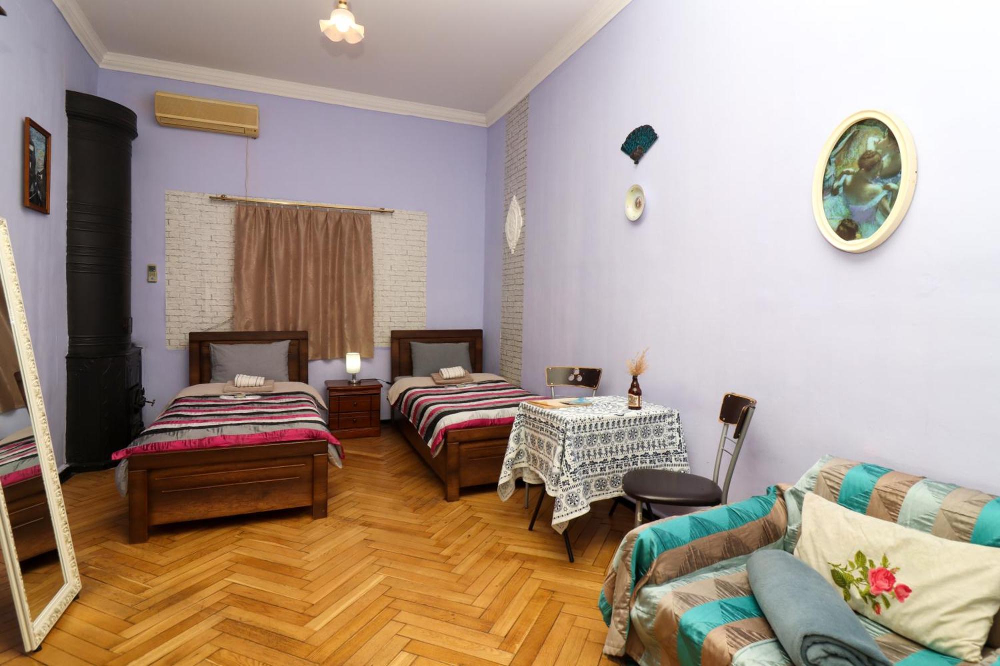 Leon Rooms Tbilisi Bagian luar foto