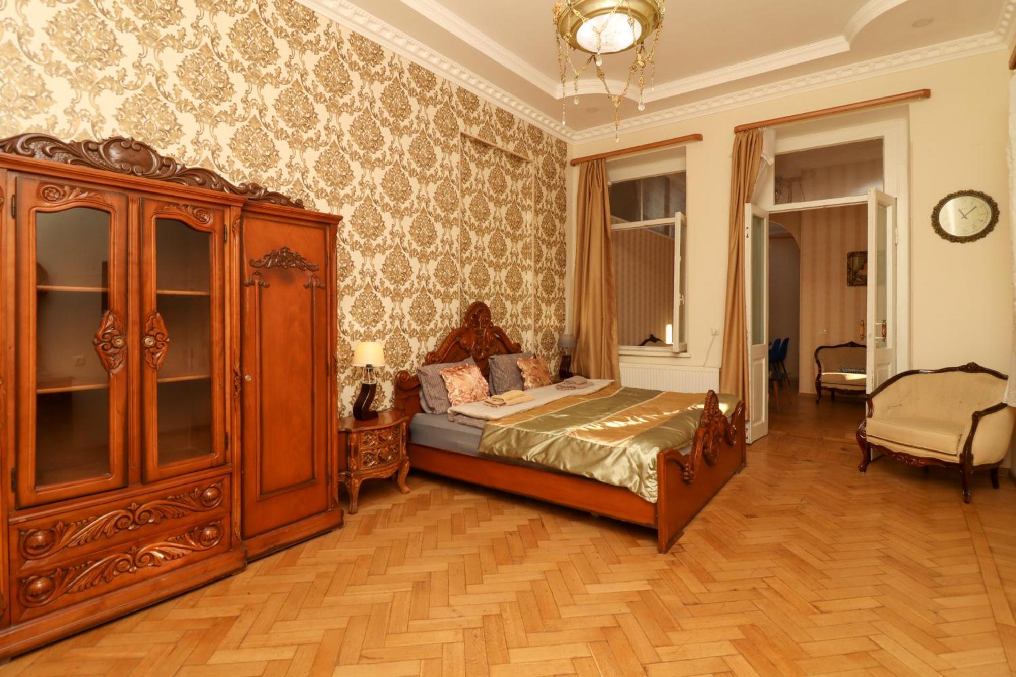 Leon Rooms Tbilisi Bagian luar foto